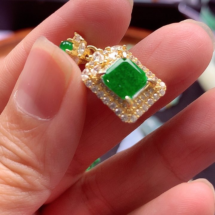 颈饰银S925镶嵌翡翠翡翠