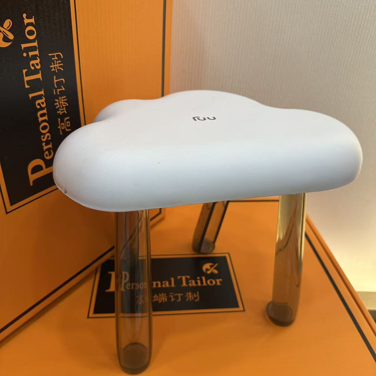 云朵凳亚克力换鞋凳  FX