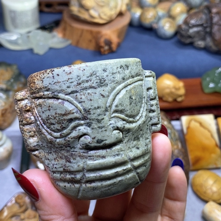岫岩河磨玉（透闪石质玉）小摆未镶嵌
