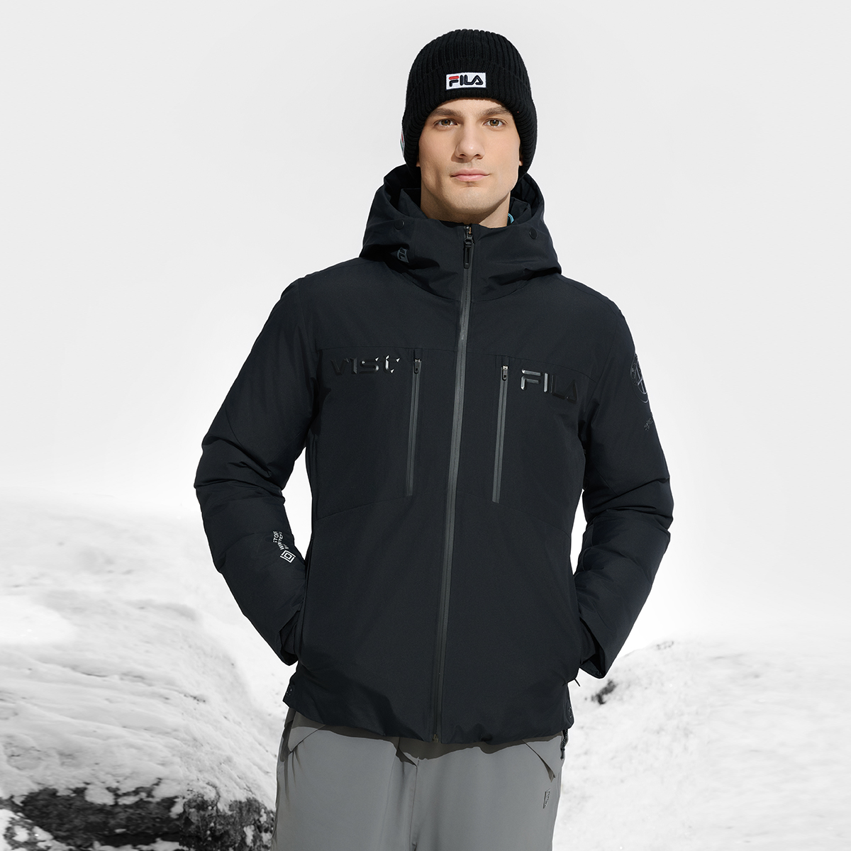 FILA斐乐五方联名情侣款冬潮流运动保暖滑雪服A11M446904F