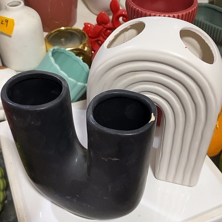 陶瓷花盆有孔 瑕疵介意勿拍 