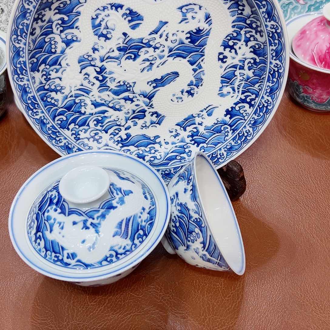 摆件景德镇陶瓷学院等单位联合举办了