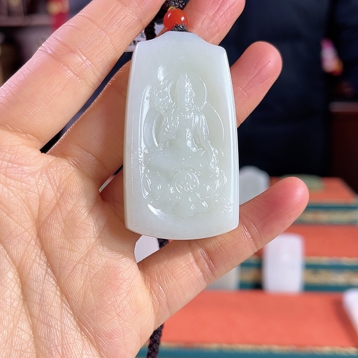 和田玉吊坠未镶嵌