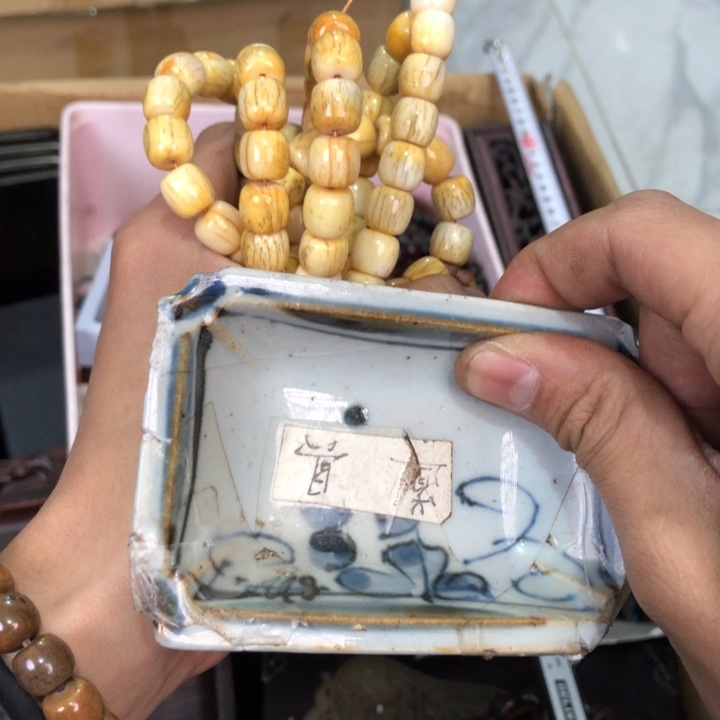 陶瓷孤品单件车里拍