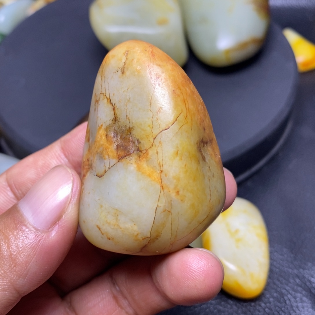 和田玉（糖玉）未镶嵌挂件