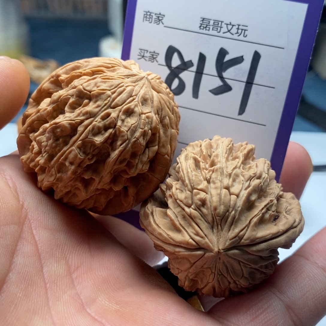 文玩核桃把件8151