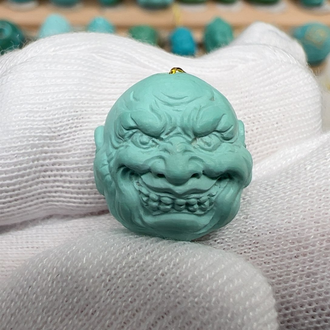 绿松石配饰未镶嵌