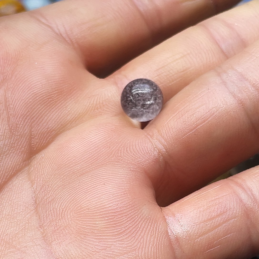 查罗石珠子合金青**?