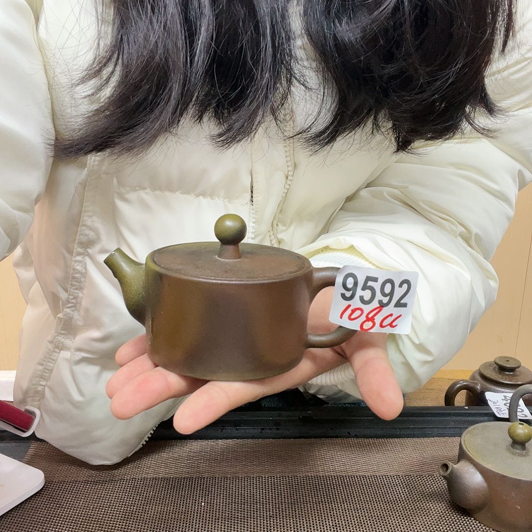 壶重**始9592老韩坭兴陶 柴烧漫山108
