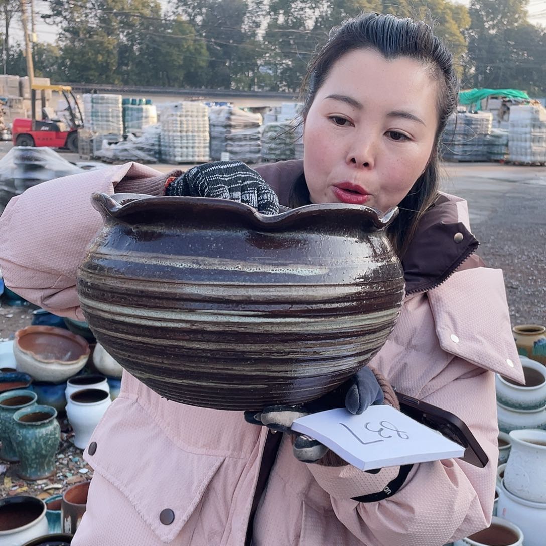 红陶王嫂花盆0216-837