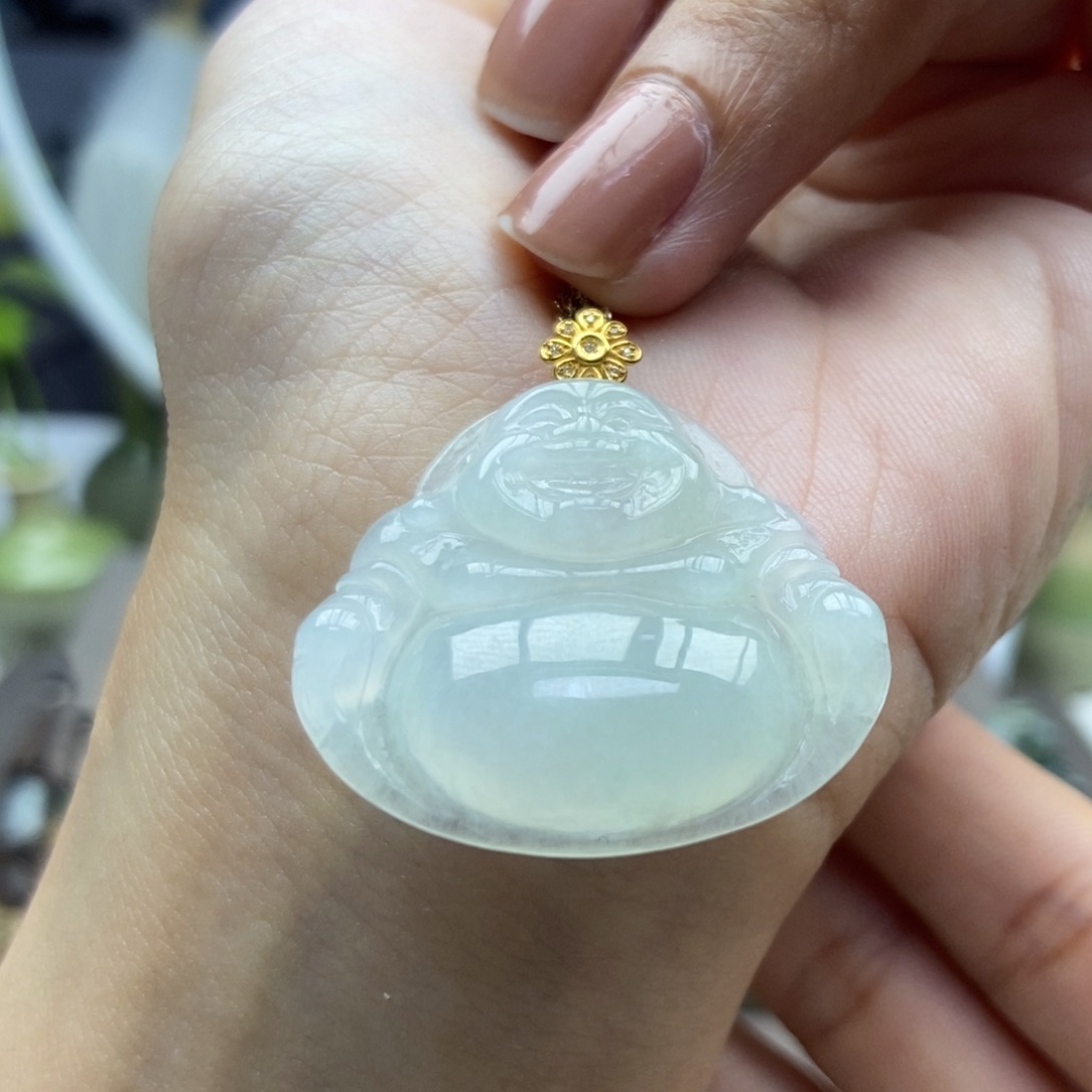 翡翠18K金镶嵌颈饰吊坠81