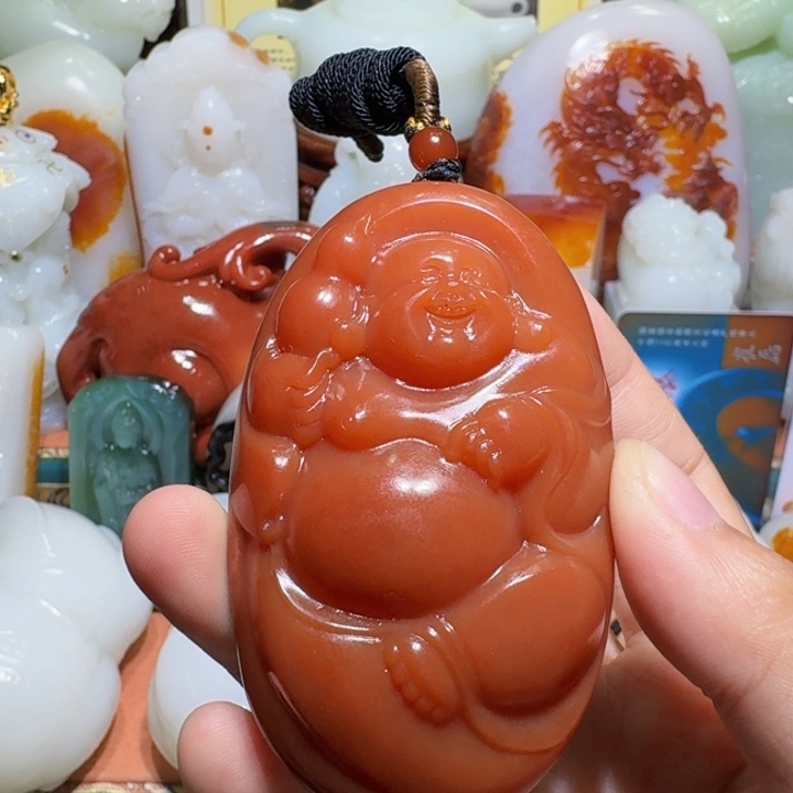 和田玉未镶嵌把件