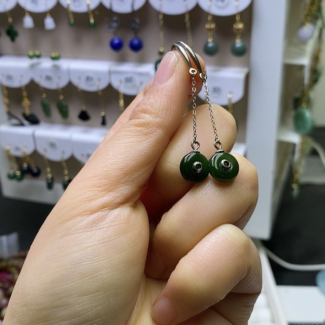 和田玉银S925镶嵌耳饰