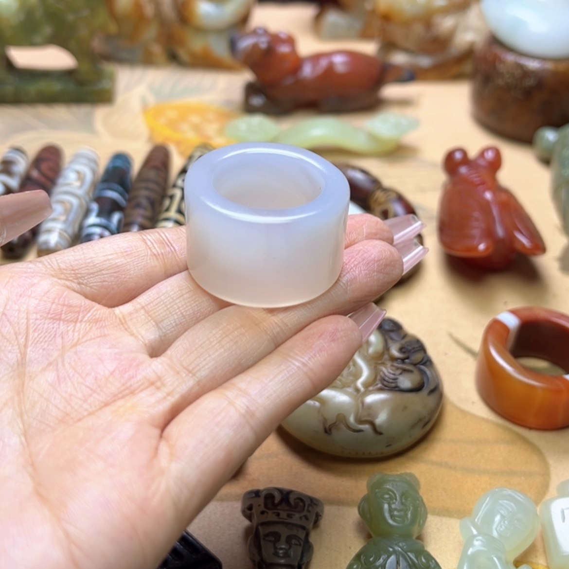 【闪购商品】玛瑙/玉髓颈饰未镶嵌