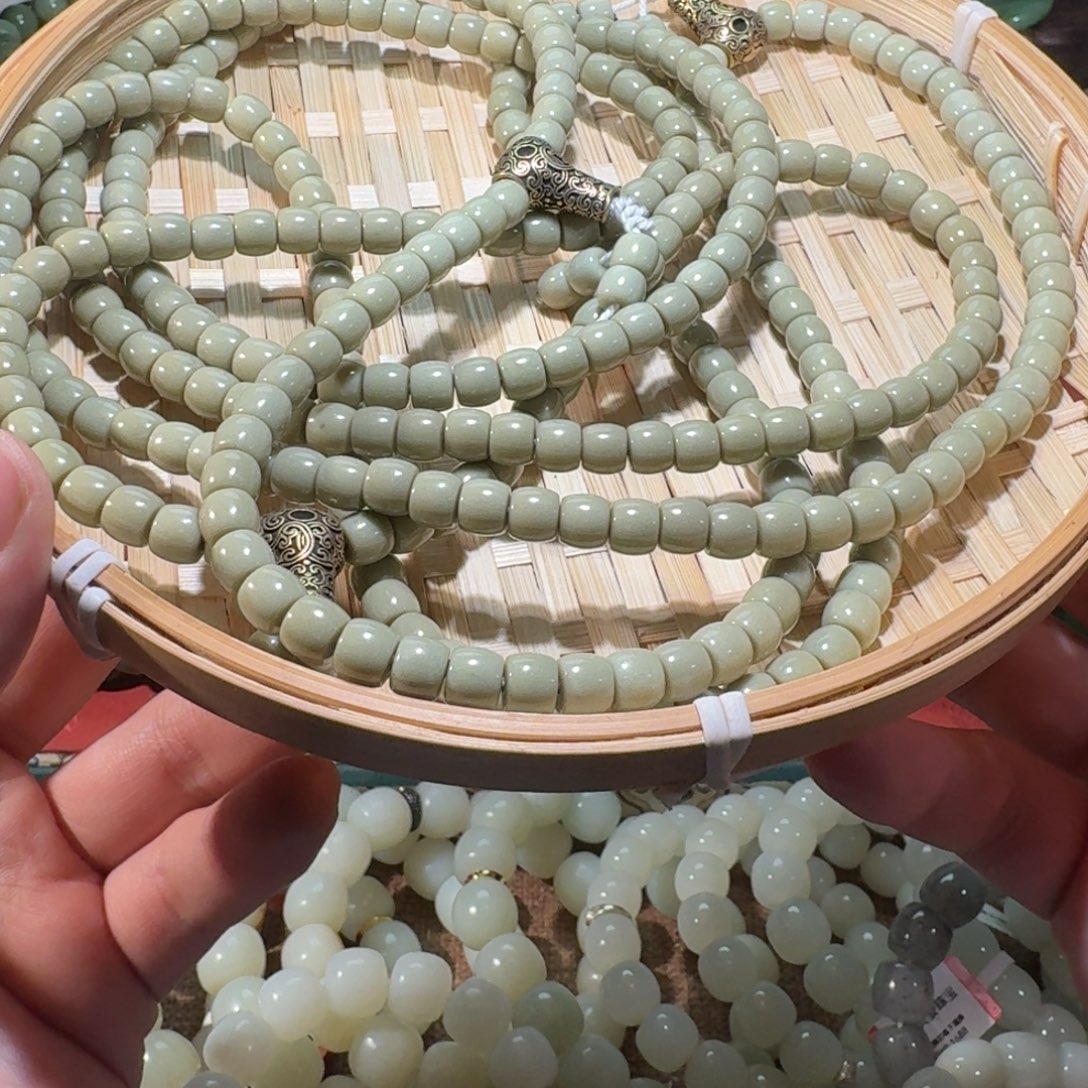 和田玉未镶嵌手串多样性发货拍一发一