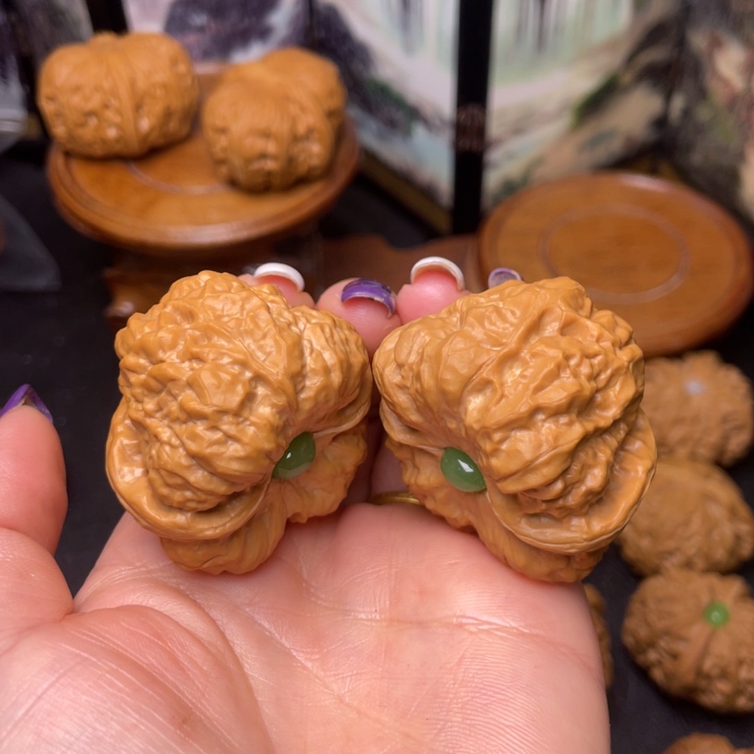 文玩核桃把件42.5蛤蟆头