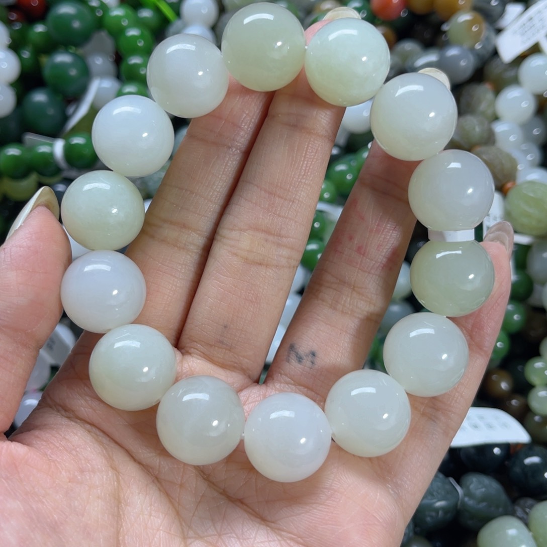 未镶嵌手链和田玉