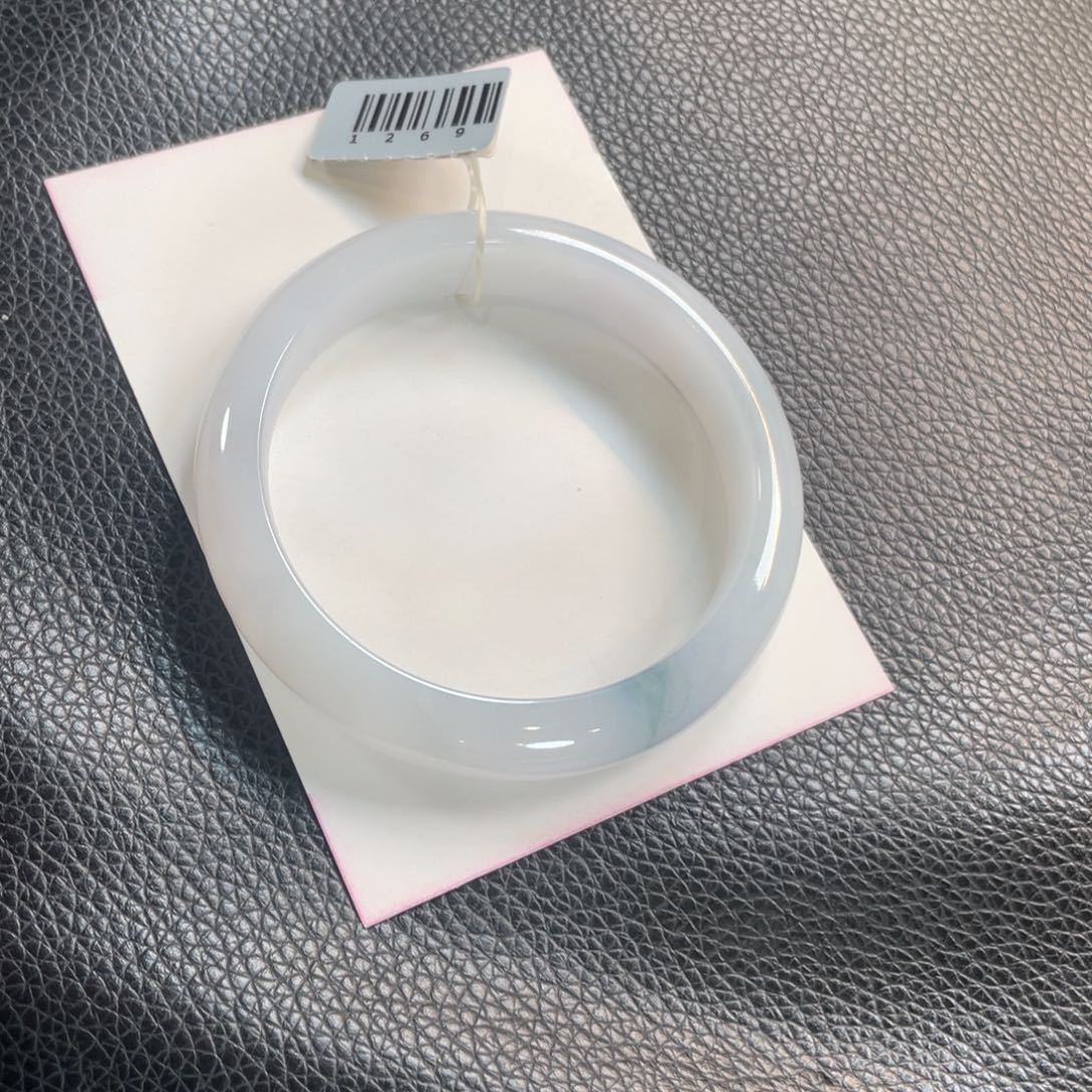 翡翠未镶嵌手镯131号 56正圈