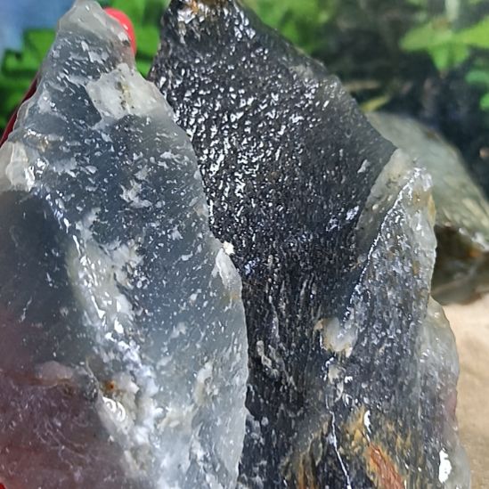 蛇纹石玉未镶嵌珠宝奇石