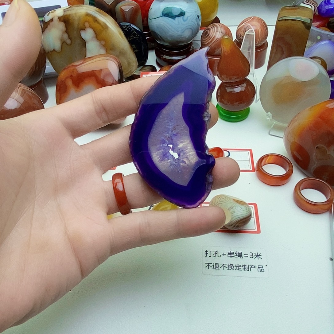 玛瑙/玉髓未镶嵌珠宝奇石