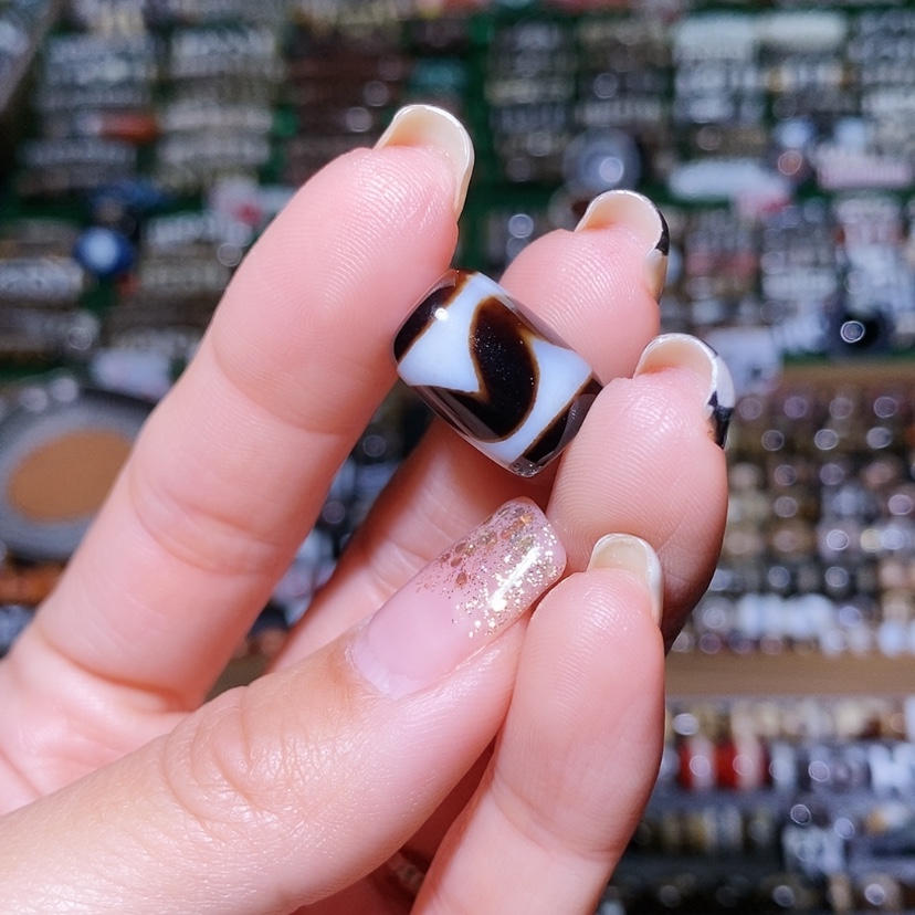 【闪购商品】玛瑙/玉髓散珠刘*