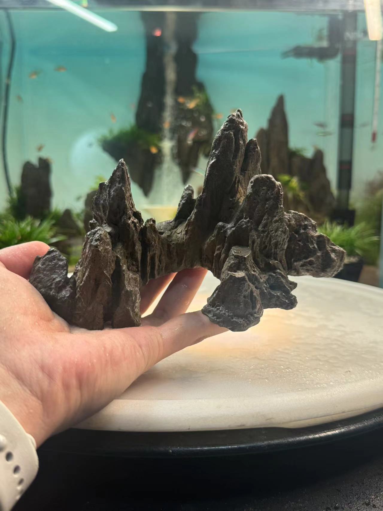 0002青龙石山峰造景复刻悬浮假山仿石鱼缸造景石网红绿植盆栽摆件