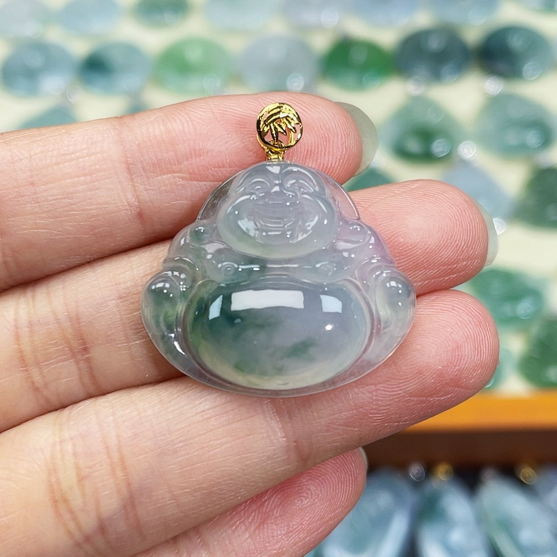 翡翠颈饰18K金镶嵌吊坠