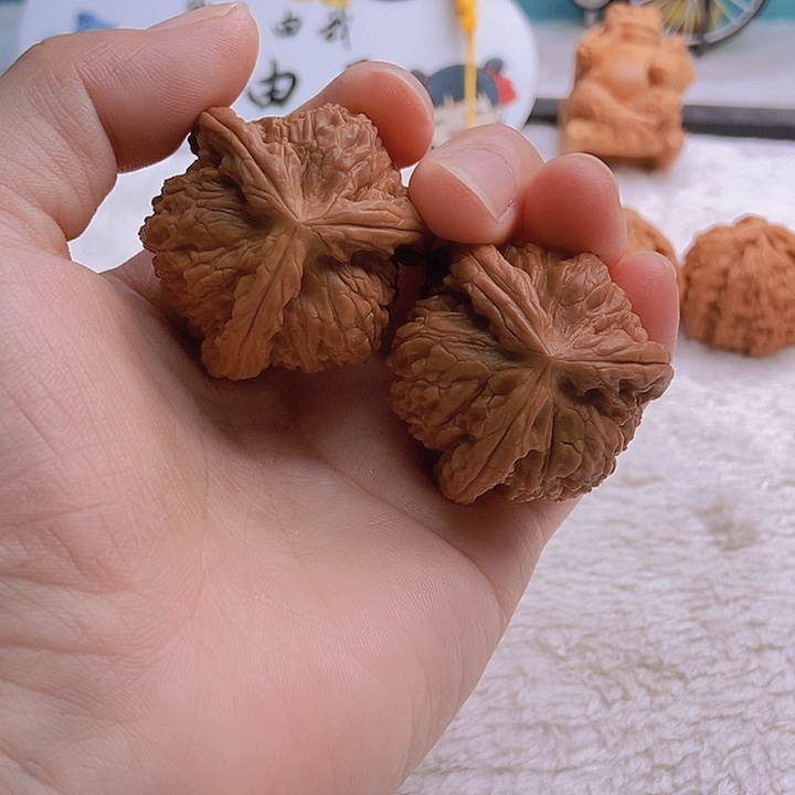 把件文玩核桃爱***面三棱