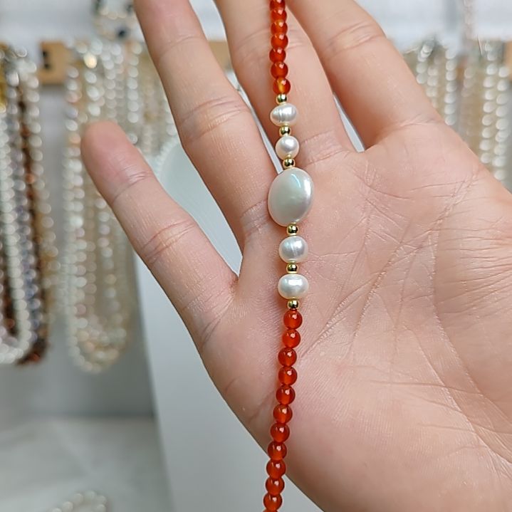 淡水珍珠颈饰未镶嵌