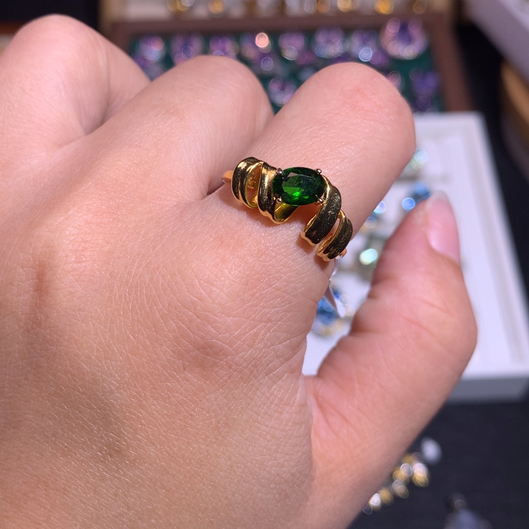 【闪购商品】水晶戒指银S925镶嵌戒指