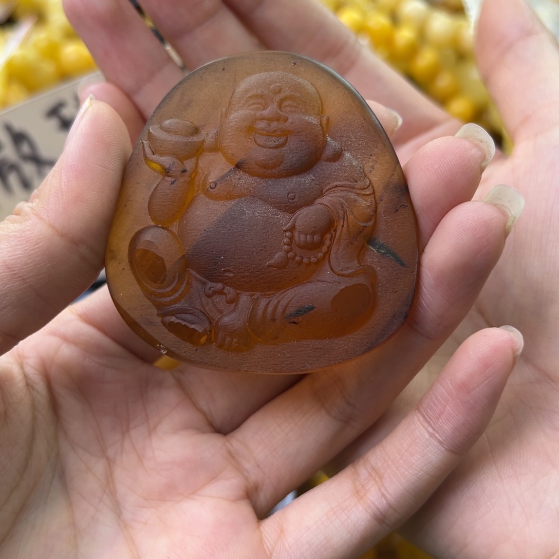 琥珀珠宝奇石未镶嵌