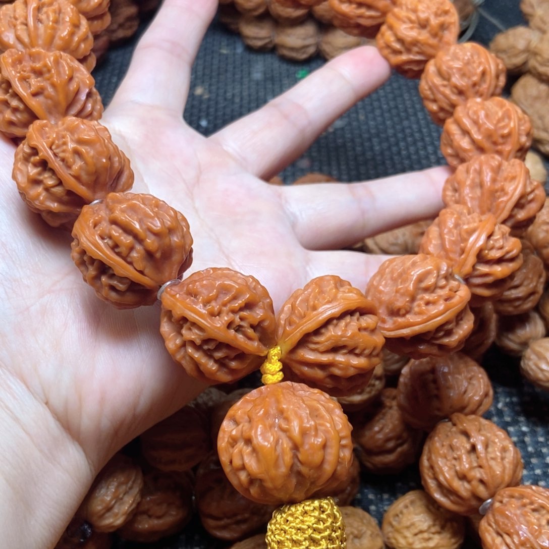 吊坠桃核龙脊八棱