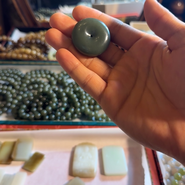 和田玉（糖玉）未镶嵌颈饰