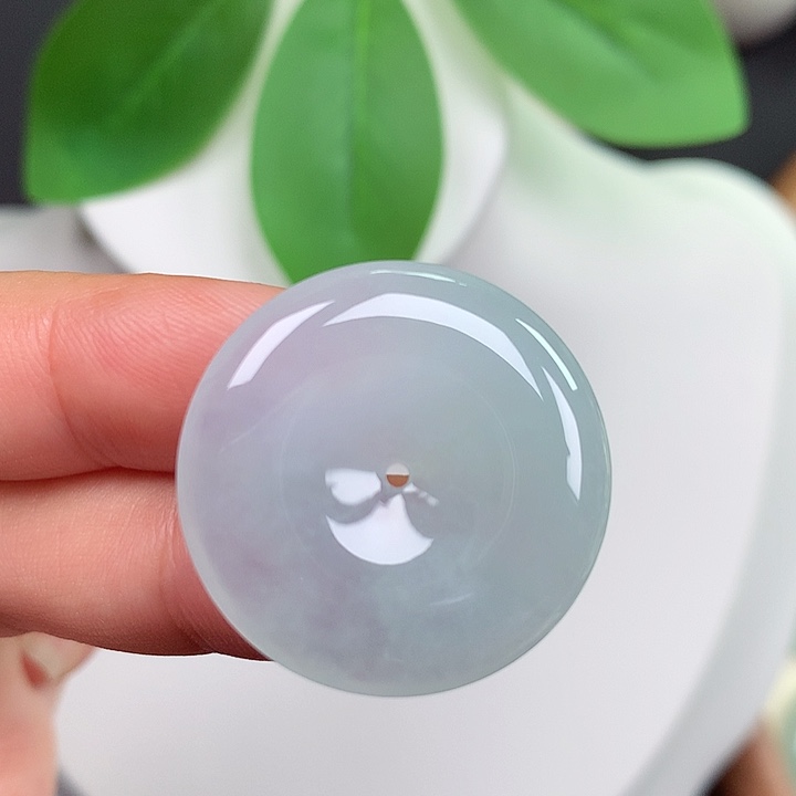 翡翠未镶嵌颈饰平安扣 26.7x4.7mm