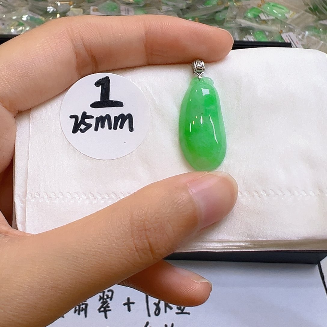 翡翠18K金镶嵌吊坠(不含链)翡翠