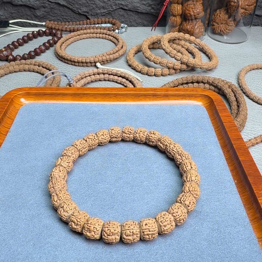 金刚菩提吊坠老树盘龙纹