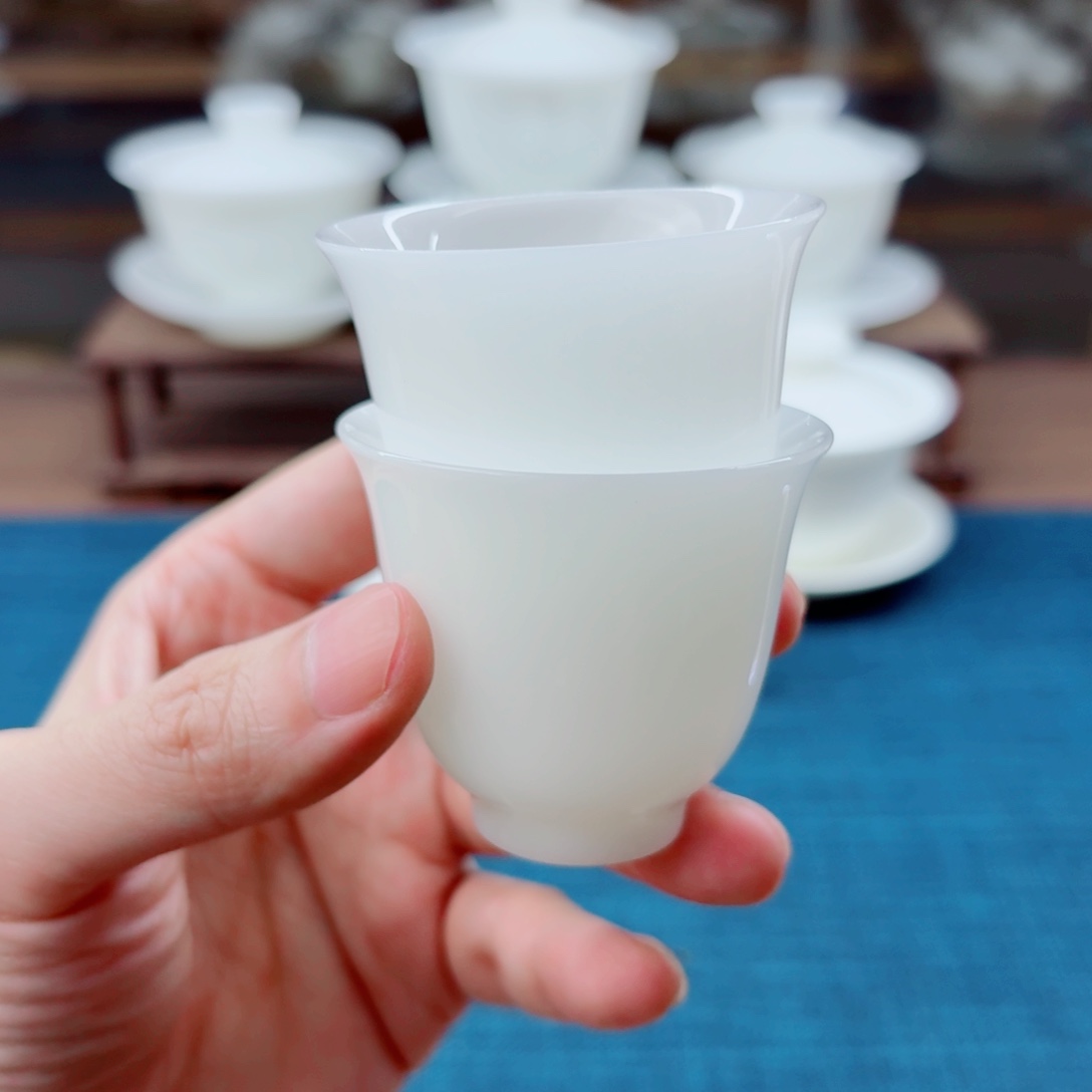 璞玉冰种玉瓷茶具