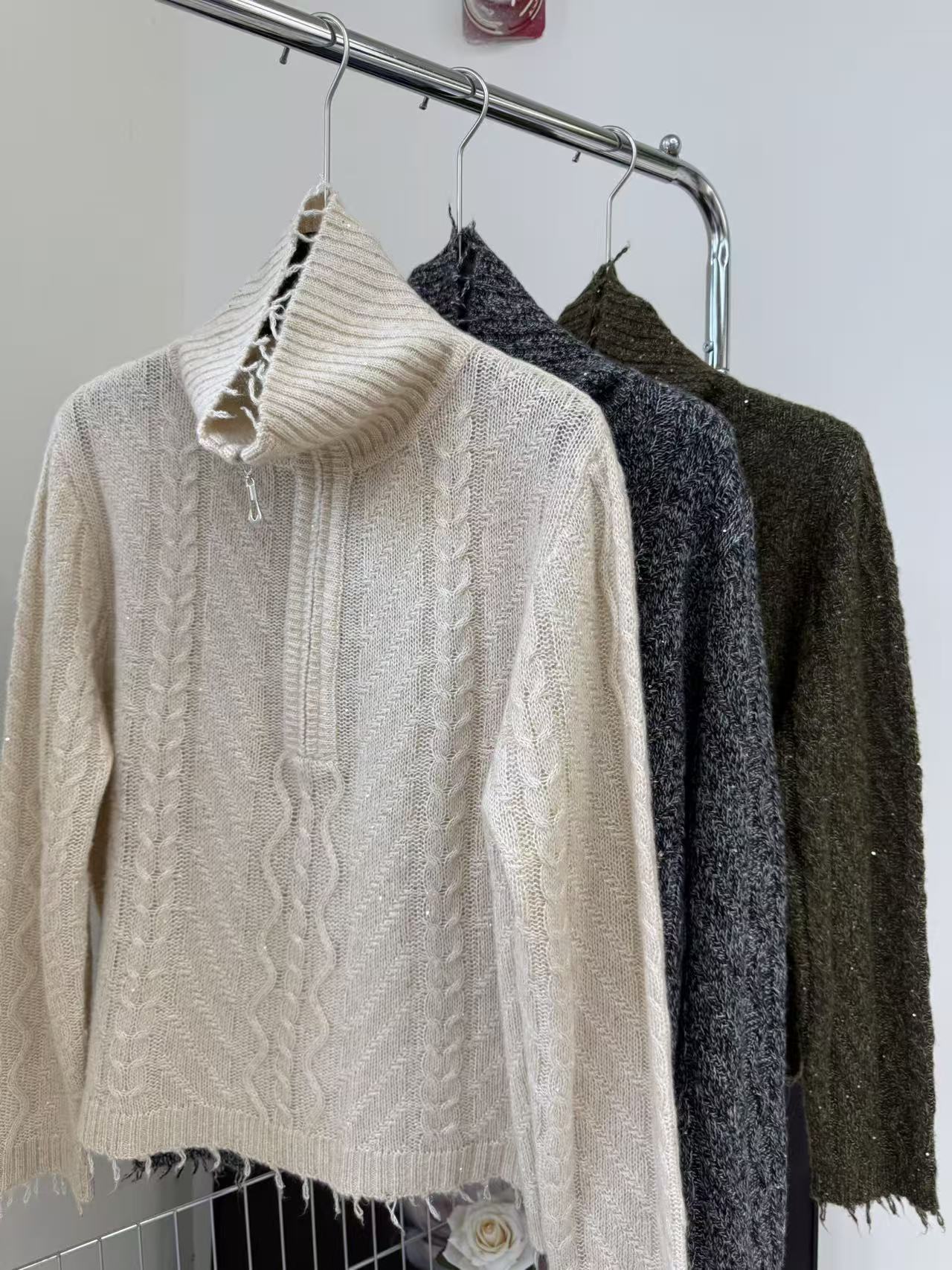 【摩姐姐欧韩】1659秋冬亮片翻领半拉链针织羊毛衫