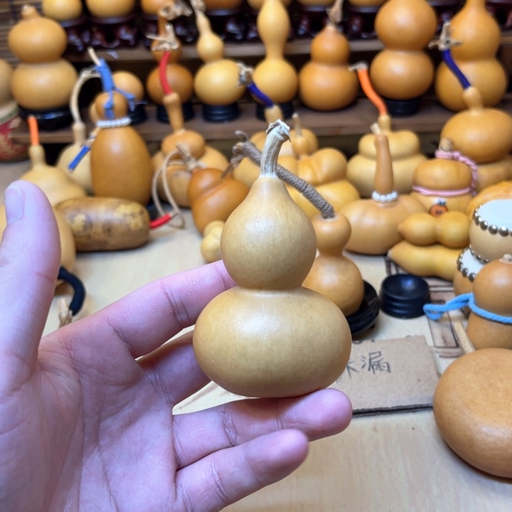 甩肚小美厚皮响籽微瑕14