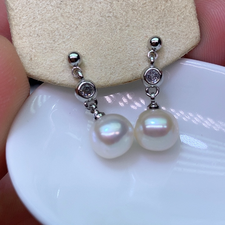 银S925镶嵌耳饰淡水珍珠