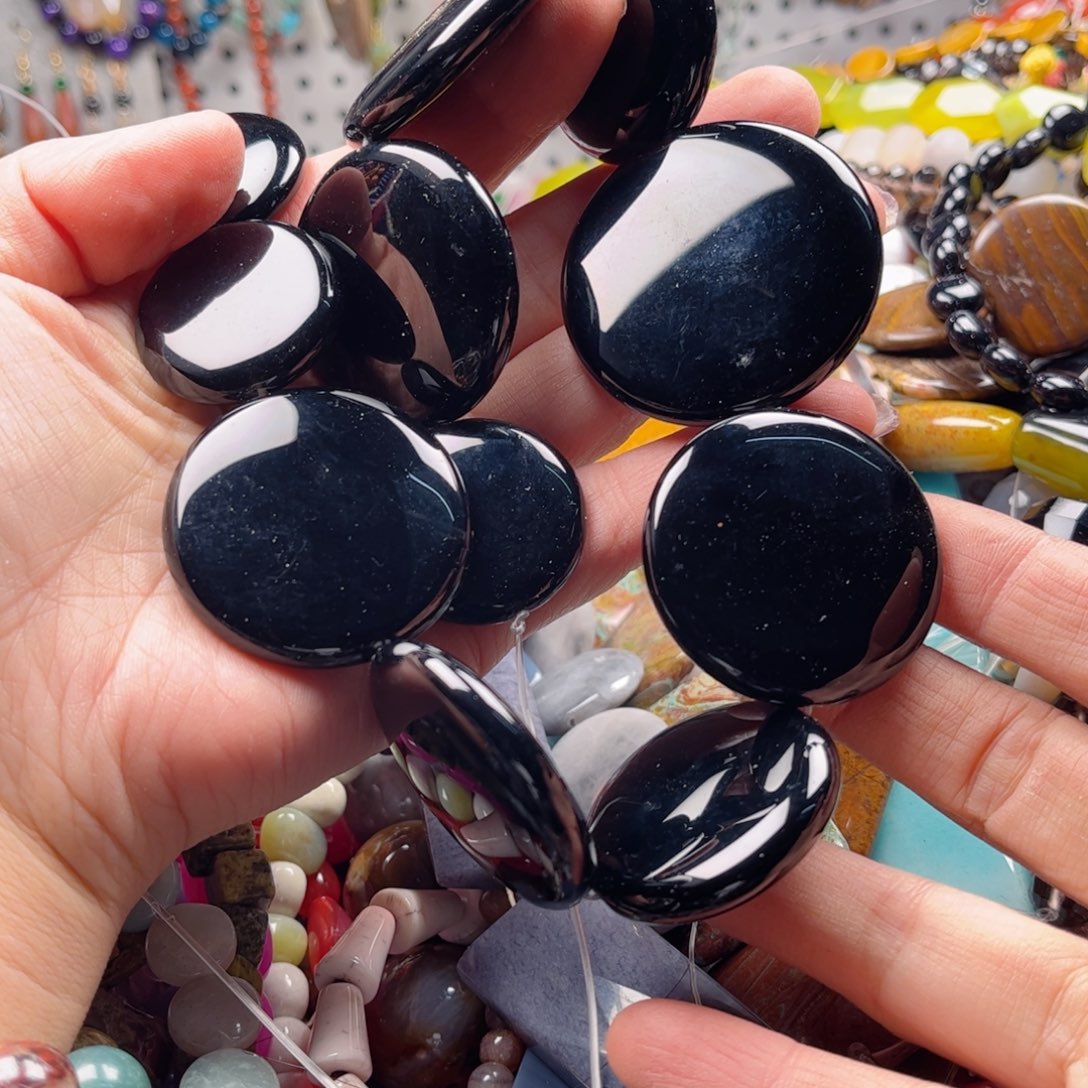 石英质玉珠宝奇石未镶嵌图