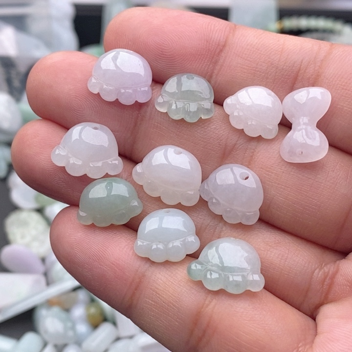 新***星翡翠未镶嵌吊坠(不含链)