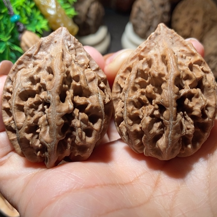 把件文玩核桃东北楸子小雪61