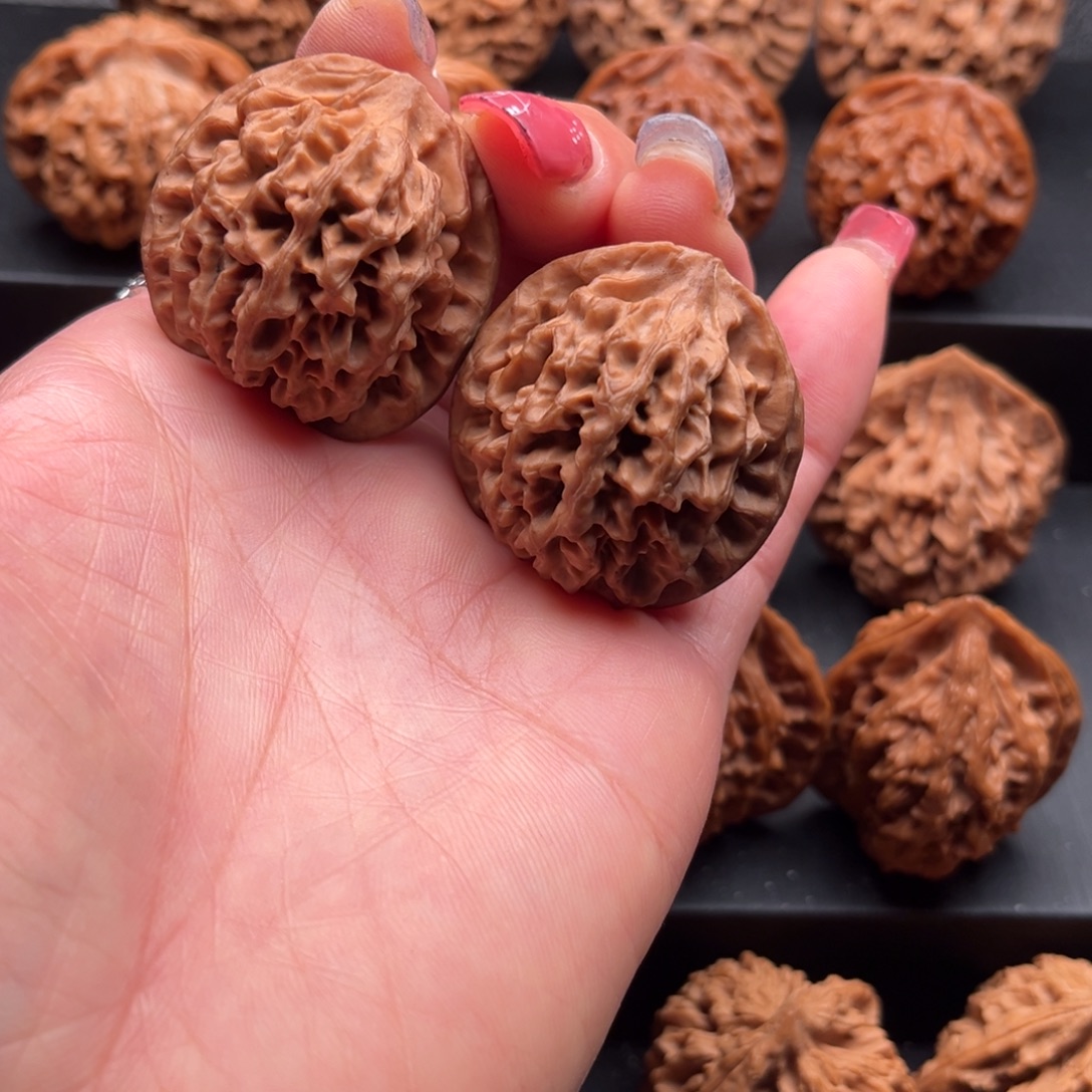 ****s把件文玩核桃秦闷