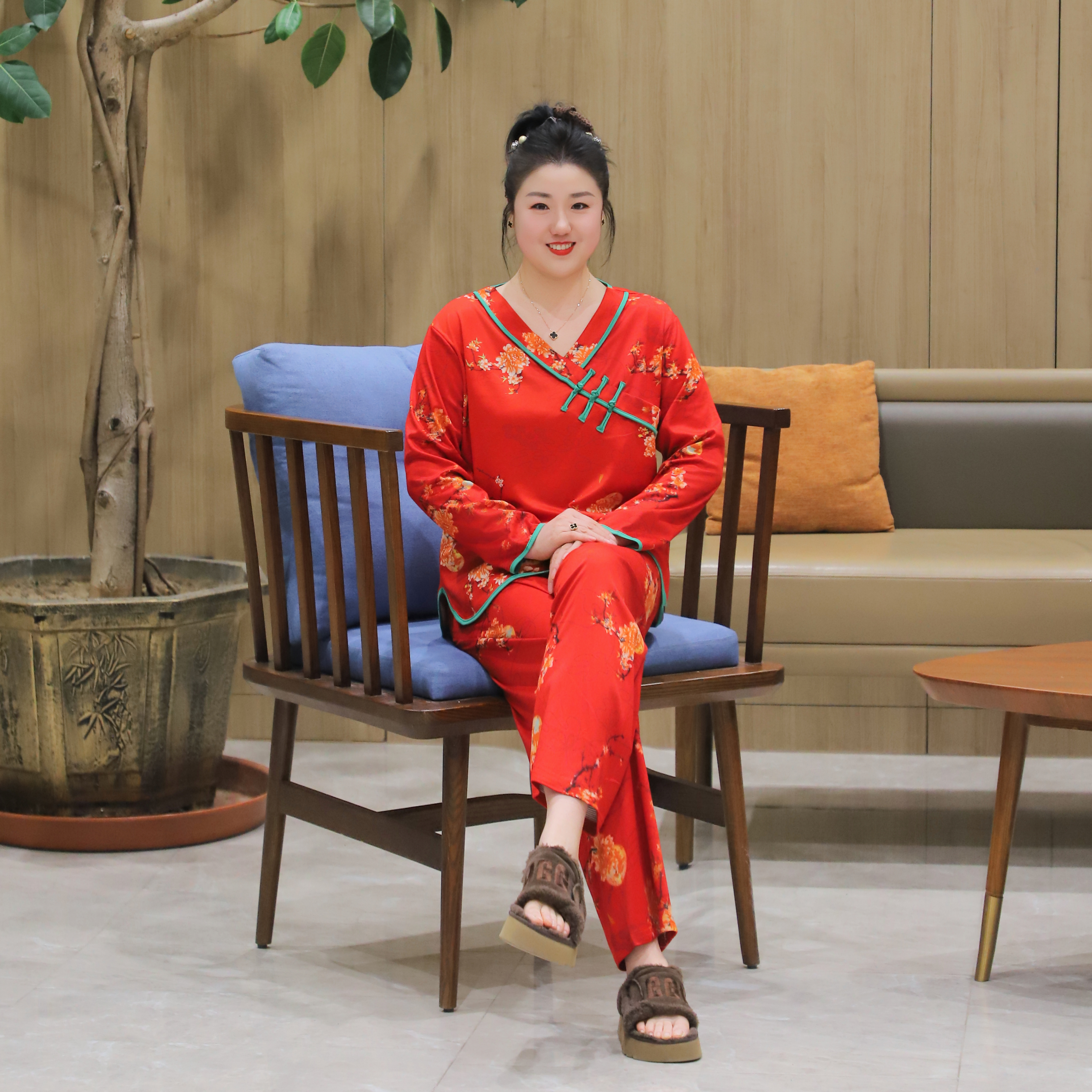 秋冬德绒国风睡衣女套装大码家居服高弹宽松舒适遮肉显瘦红色