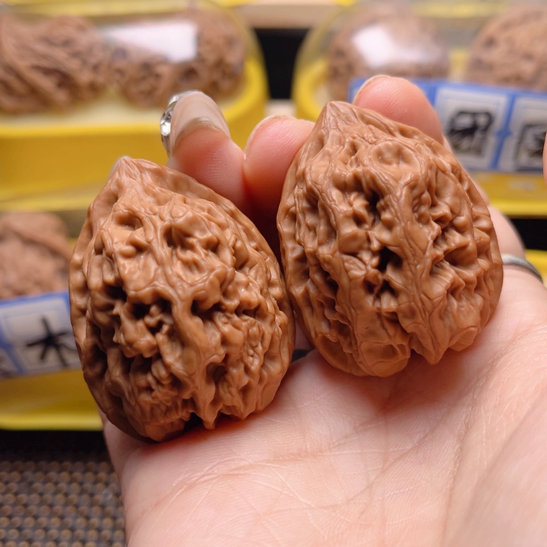 文玩核桃把件火苗