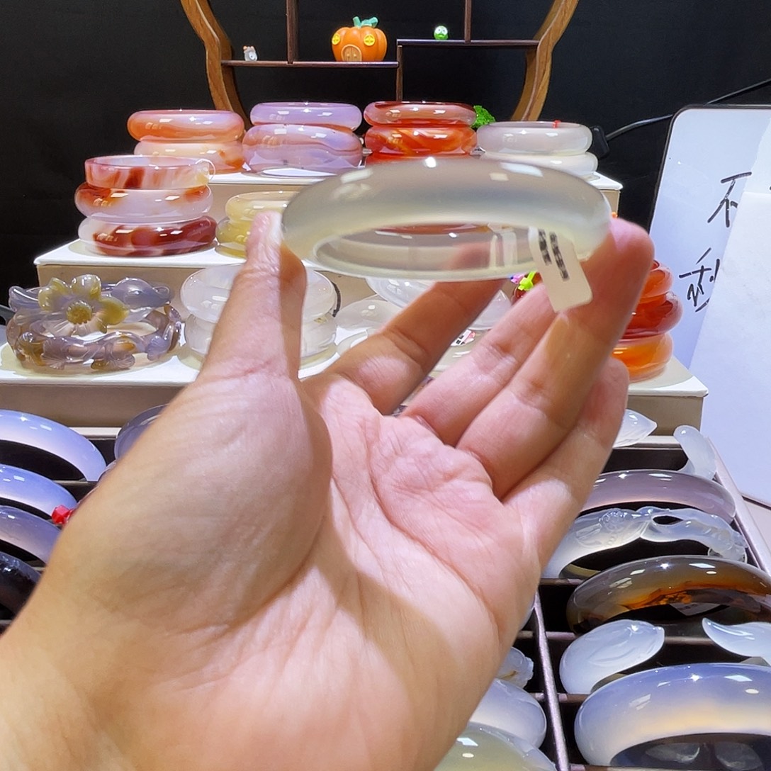 手镯玛瑙/玉髓未镶嵌
