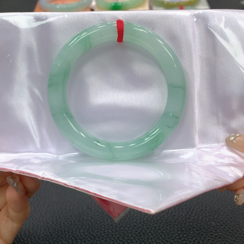 【闪购商品】翡翠手镯未镶嵌柒*翡翠