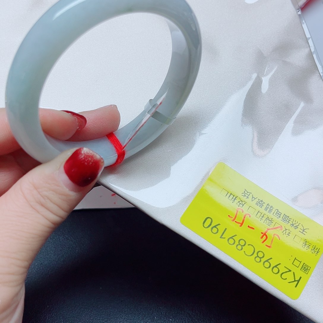 翡翠手镯未镶嵌翡翠手镯9190