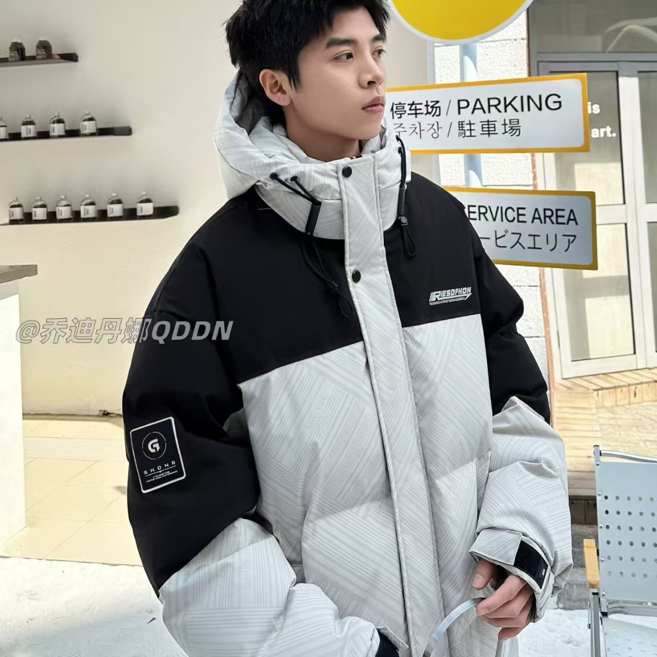 青少年潮牌宽松休闲时尚拼接连帽新国标90绒精品羽绒服